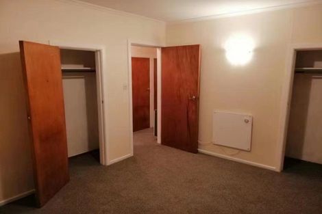 Photo of property in 32 Arapiko Street, Johnsonville, Wellington, 6037