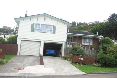 Photo of property in 3 Tralee Place, Johnsonville, Wellington, 6037