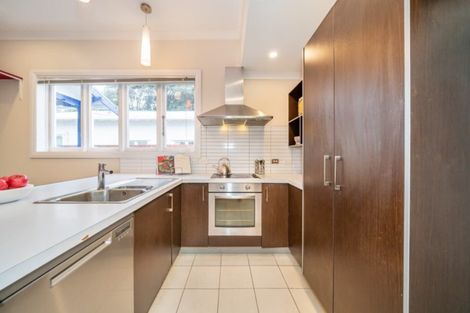 Photo of property in 472 Jackson Street, Petone, Lower Hutt, 5012