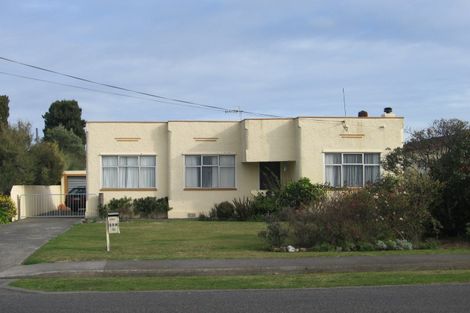 Photo of property in 229 Mayfair Avenue, Mayfair, Hastings, 4122