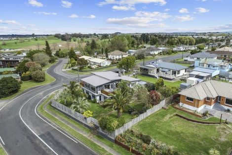 Photo of property in 2 Churchill Street, Putaruru, 3411