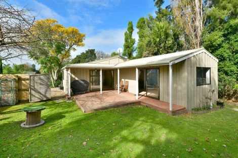 Photo of property in 4 Shadon Place, Stanmore Bay, Whangaparaoa, 0932