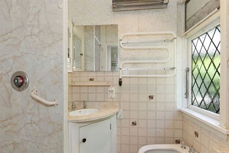 Photo of property in 2 Main Road, Governors Bay, Lyttelton, 8971