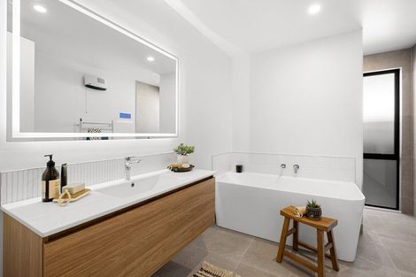 Photo of property in 8 Kirkland Crescent, Harewood, Christchurch, 8051