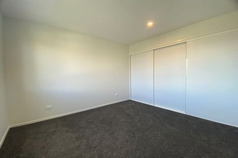 Photo of property in 2/23 View Road, Papakura, 2110