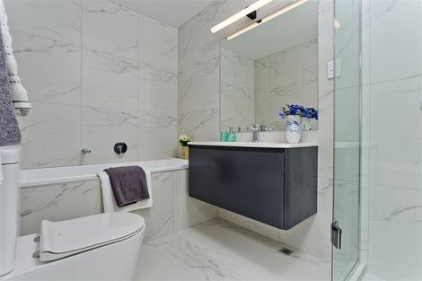 Photo of property in 2c Livingstone Street, Milford, Auckland, 0620