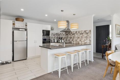 Photo of property in 28 Twin Oak Avenue, Papamoa Beach, Papamoa, 3118