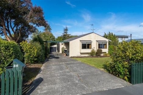 Photo of property in 36 Estuary Crescent, Fairfield, Dunedin, 9018