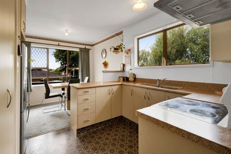 Photo of property in 14 Poplar Grove, Whalers Gate, New Plymouth, 4310