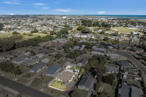 Photo of property in 11a Nikau Street, Tawhero, Whanganui, 4501