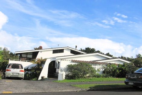 Photo of property in 19 Calluna Crescent, Totara Heights, Auckland, 2105