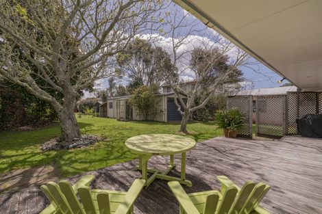 Photo of property in 46 Oyster Drive, Cooks Beach, Whitianga, 3591