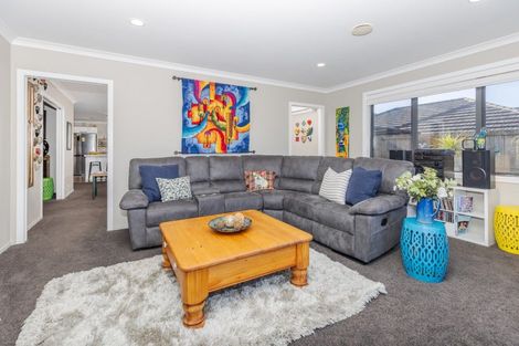 Photo of property in 10 Carlingford Rise, Dinsdale, Hamilton, 3204