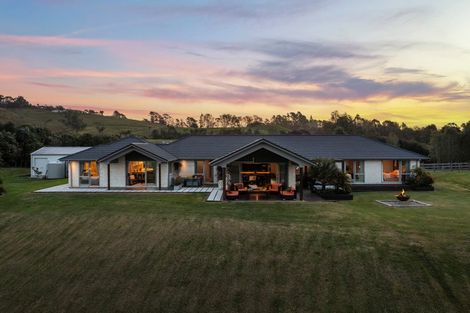 Photo of property in 42b Lennon Access Road, Stillwater, Silverdale, 0993