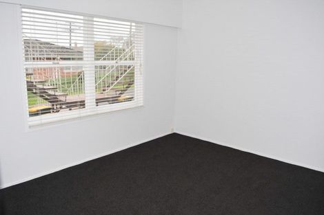 Photo of property in 2/16 Church Street, Devonport, Auckland, 0624