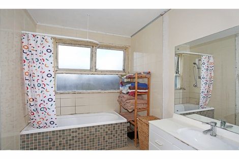 Photo of property in 145 Alfriston Road, Manurewa, Auckland, 2105