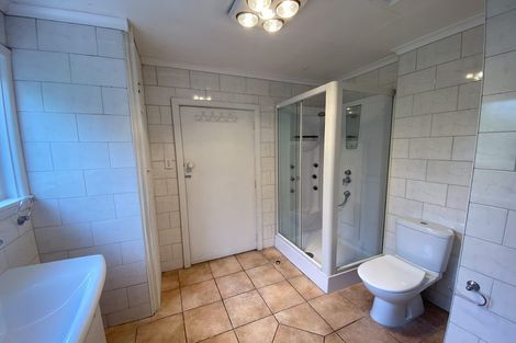 Photo of property in 276 Yaldhurst Road, Avonhead, Christchurch, 8042