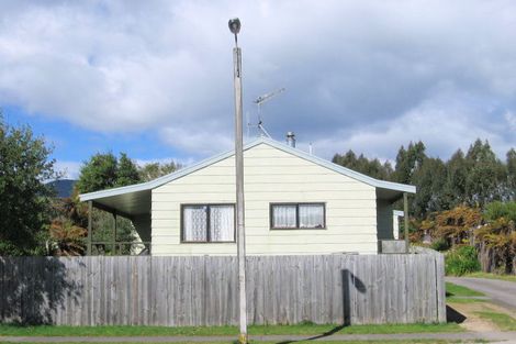 Photo of property in 1/96 Hinemoa Avenue, Taupo, 3330