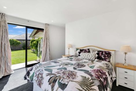 Photo of property in 117 Shillingford Boulevard, Rolleston, 7615