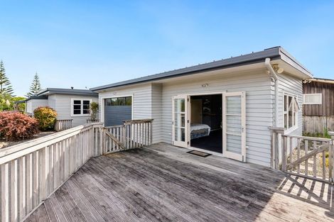 Photo of property in 6 Ruru Road, Otaihanga, Paraparaumu, 5036