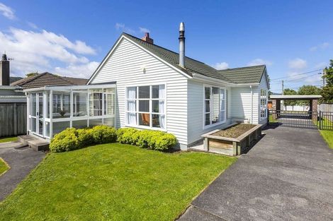 Photo of property in 12 Argyle Grove, Trentham, Upper Hutt, 5018