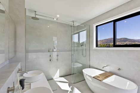 Photo of property in 75 Stone Drive, Cromwell, 9384