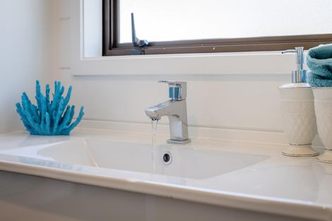 Photo of property in 114 Pooks Road, Ranui, Auckland, 0612