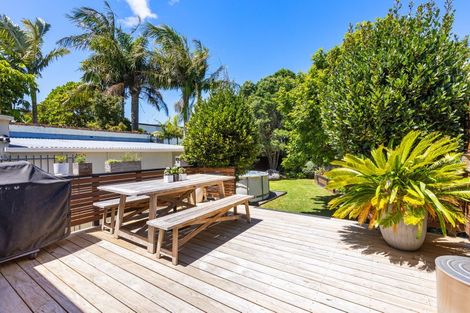 Photo of property in 52 Victor Street, Avondale, Auckland, 1026