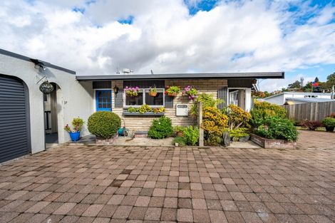 Photo of property in 27 Glamis Avenue, Dinsdale, Hamilton, 3204