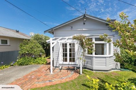 Photo of property in 13 Toru Street, Lyall Bay, Wellington, 6022