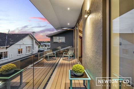 Photo of property in 15 Queen Mary Avenue, Epsom, Auckland, 1023