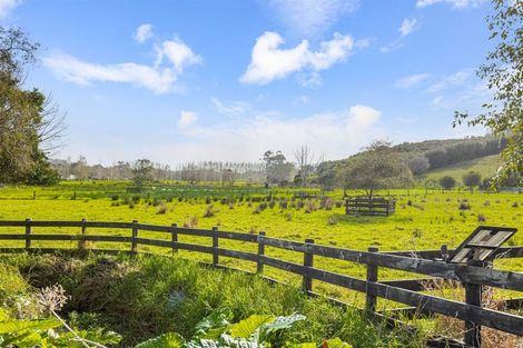 Photo of property in 2708 Kaipara Coast Highway, Glorit, Warkworth, 0984