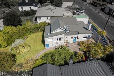 Photo of property in 10 Monowai Road, Ravensbourne, Dunedin, 9022