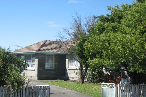 Photo of property in 11 Lucienne Place, Hillsborough, Christchurch, 8022