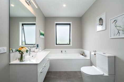 Photo of property in 59 Kahutara Road, Kahutara, 5771