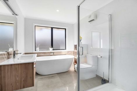 Photo of property in 330 Halswell Junction Road, Halswell, Christchurch, 8025