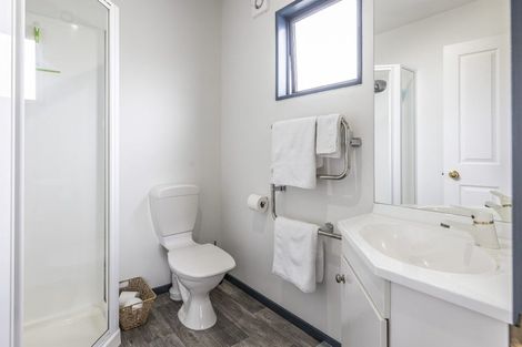 Photo of property in 1 Olivea Place, Oxford, 7430