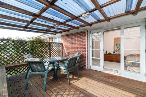 Photo of property in 24 Koromiko Street, New Lynn, Auckland, 0600
