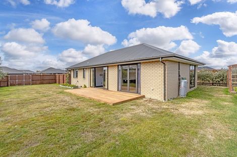 Photo of property in 71 Andesite Drive, Rolleston, 7614