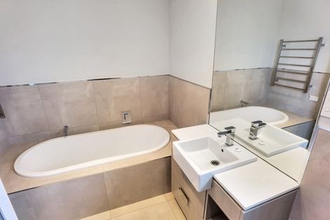 Photo of property in 80 Mackay Drive, Greenhithe, Auckland, 0632