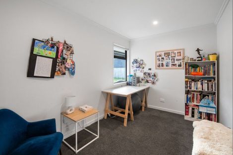 Photo of property in 1 Kingsdowne Drive, West Melton, 7618