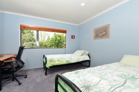 Photo of property in 37 Montrose Crescent, Huntington, Hamilton, 3210