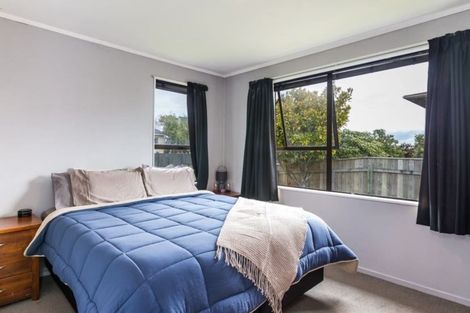 Photo of property in 24 Newberry Place, Richmond Heights, Taupo, 3330