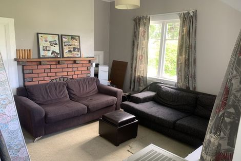 Photo of property in 22 Saint Michaels Crescent, Kelburn, Wellington, 6012