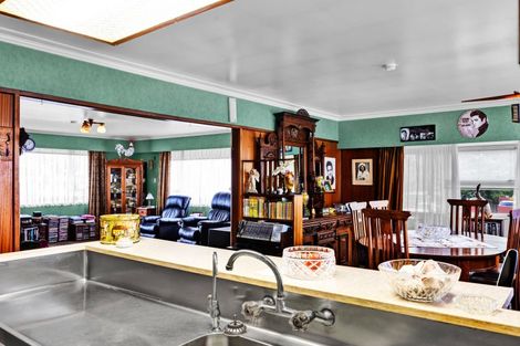 Photo of property in 445 Broadway, Stratford, 4332