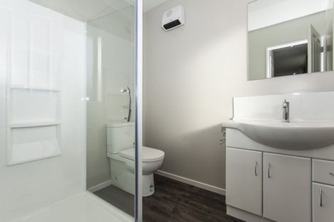 Photo of property in 2/66 Packe Street, Edgeware, Christchurch, 8013