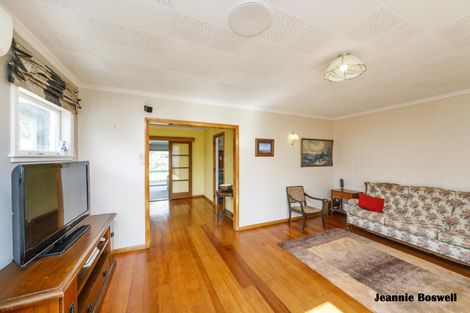 Photo of property in 28 Henare Street, West End, Palmerston North, 4412