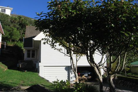 Photo of property in 6 Chella Way, Khandallah, Wellington, 6035