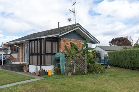 Photo of property in 15 Pryce Place, Silverdale, Hamilton, 3216