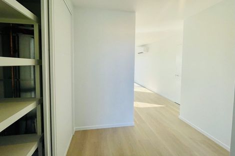 Photo of property in 4 Riroriro Lane, Halswell, Christchurch, 8025